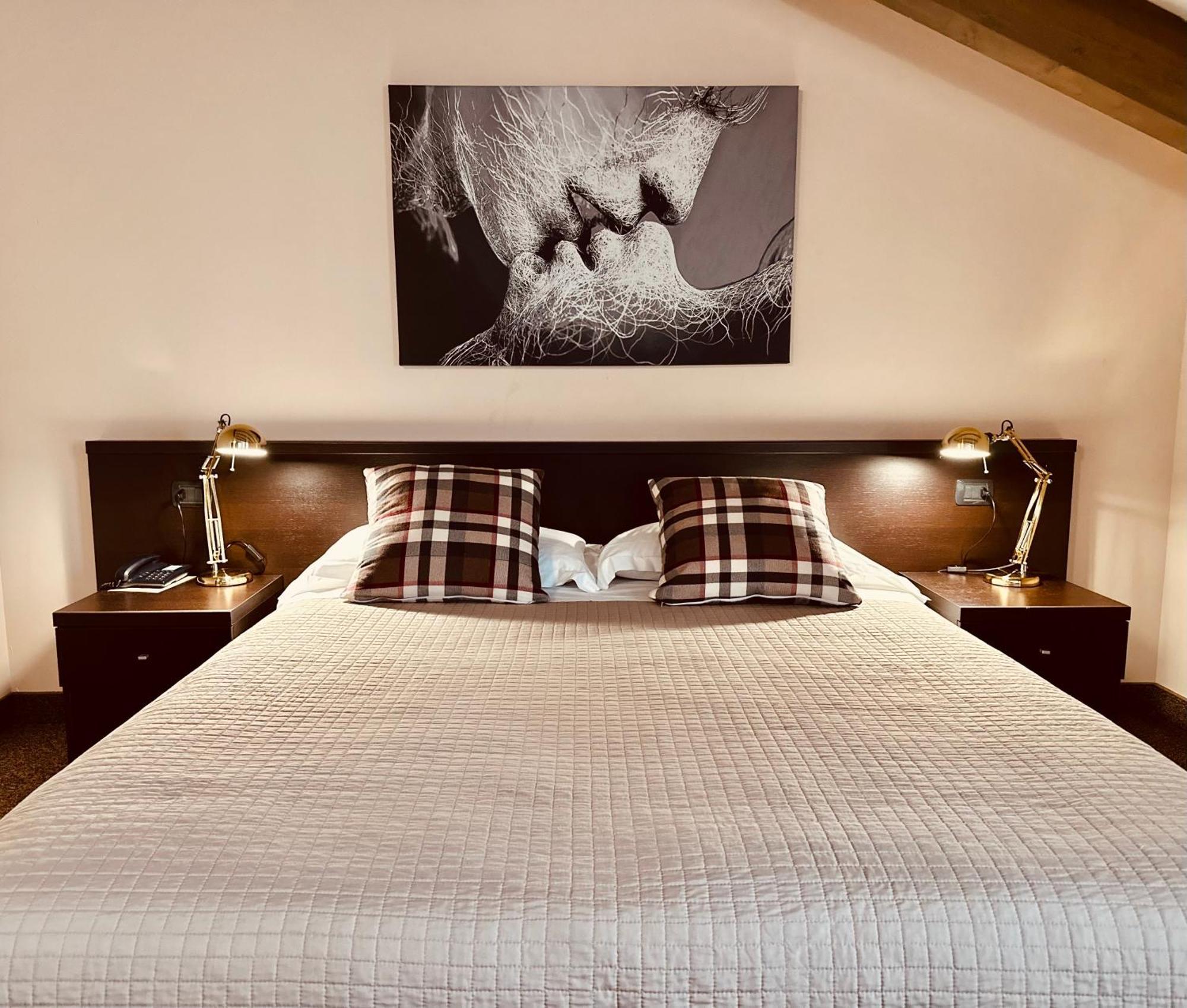 Hotel Malpensa Inn Aereoporto Tornavento  ภายนอก รูปภาพ