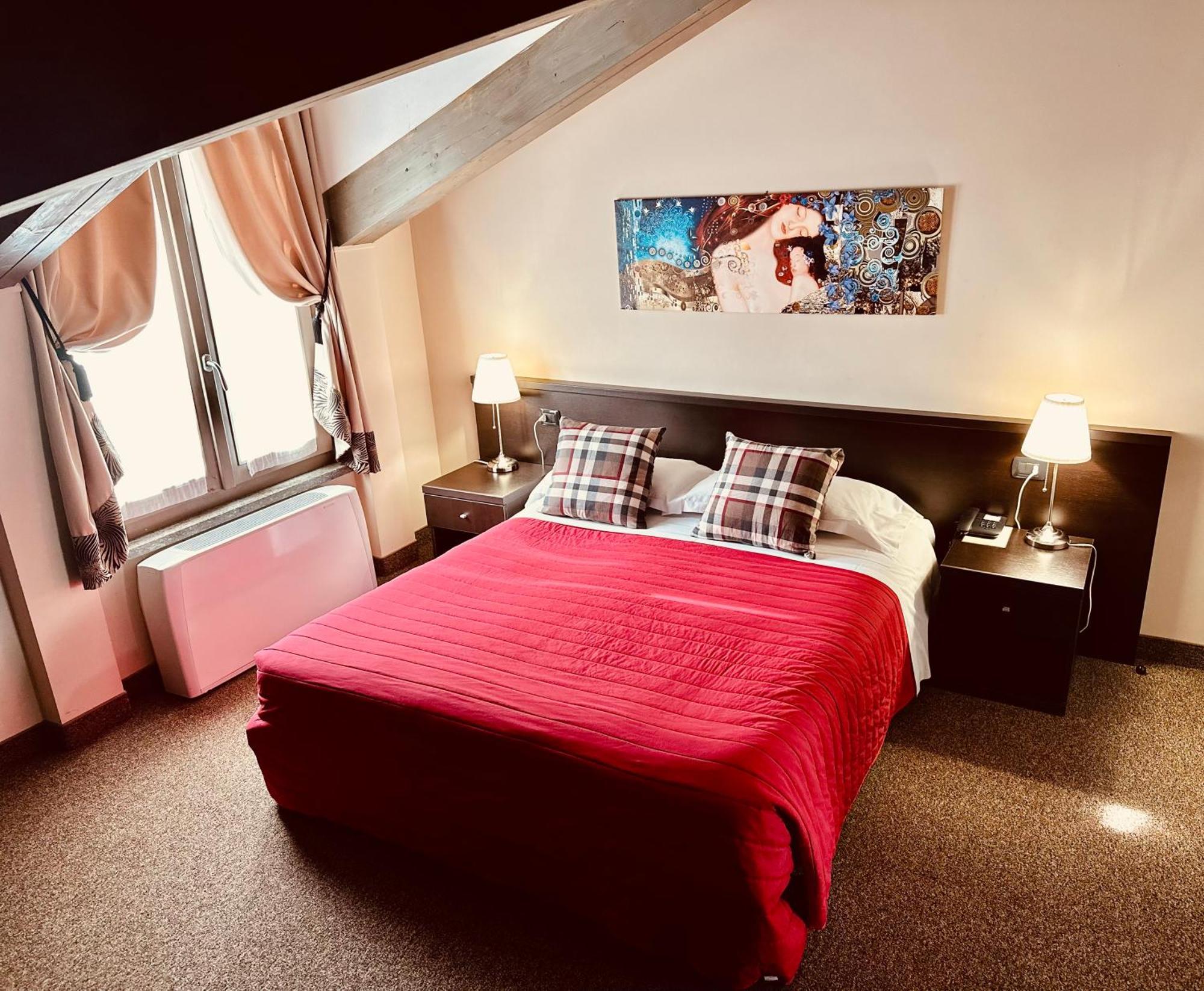 Hotel Malpensa Inn Aereoporto Tornavento  ภายนอก รูปภาพ